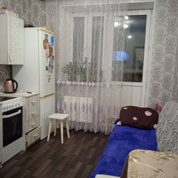 Сдается 1-комнатная квартира, 40,3 м²