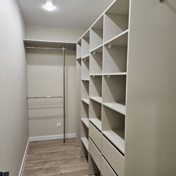 Продается 1-комнатная квартира, 41,1 м²