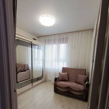 Продается 1-комнатная квартира, 36 м²
