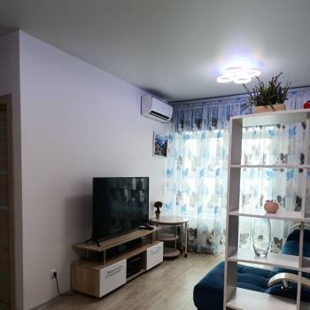 Продается 1-комнатная квартира, 36 м²