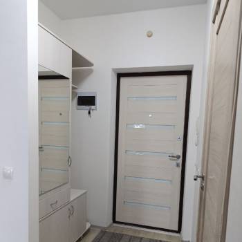 Продается 1-комнатная квартира, 36 м²