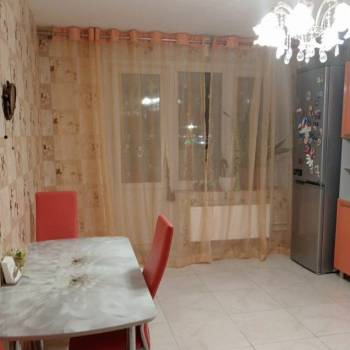Сдается Многокомнатная квартира, 89,7 м²