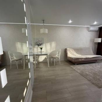Сдается 1-комнатная квартира, 41 м²