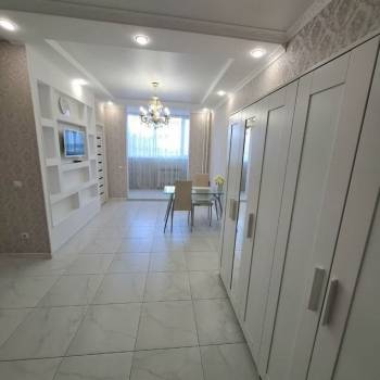 Сдается 1-комнатная квартира, 40 м²