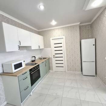 Сдается 1-комнатная квартира, 40 м²