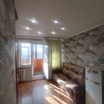 Продается 1-комнатная квартира, 17,6 м²