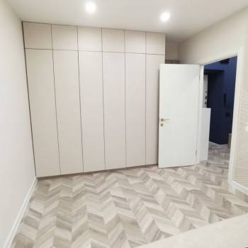 Продается 1-комнатная квартира, 35 м²