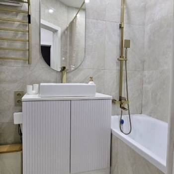 Продается 1-комнатная квартира, 35 м²