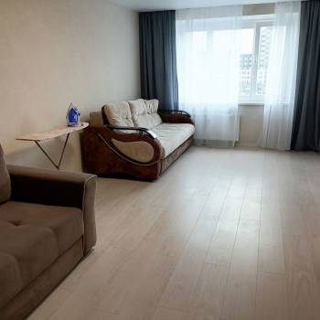Продается 1-комнатная квартира, 41 м²