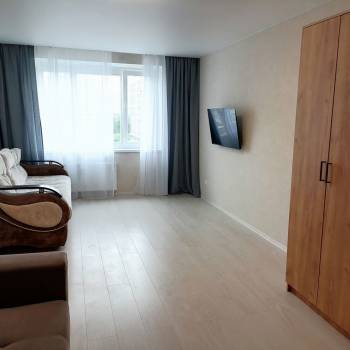 Продается 1-комнатная квартира, 41 м²