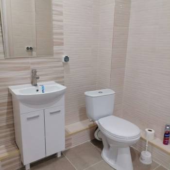 Продается 1-комнатная квартира, 41 м²