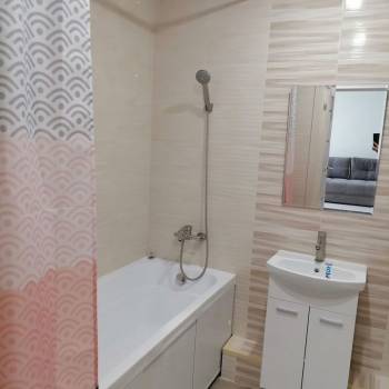 Продается 1-комнатная квартира, 41 м²