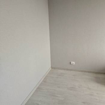 Продается 1-комнатная квартира, 36 м²