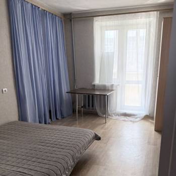 Сдается Многокомнатная квартира, 64,9 м²