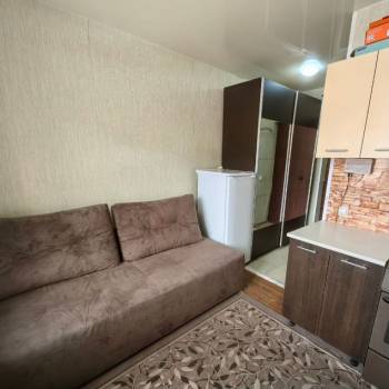 Продается 1-комнатная квартира, 12 м²