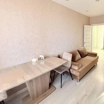 Сдается 1-комнатная квартира, 40,6 м²