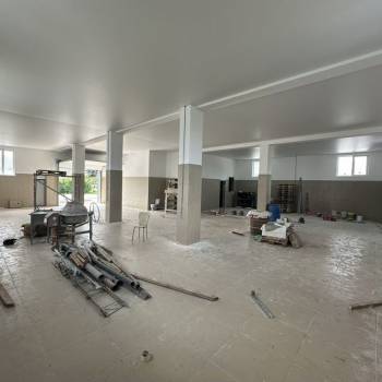 Сдается Нежилое помещение, 255 м²