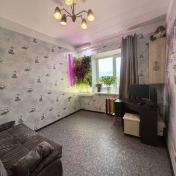 Продается Многокомнатная квартира, 82,5 м²
