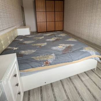 Продается Многокомнатная квартира, 82,5 м²