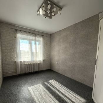 Продается Многокомнатная квартира, 82,5 м²