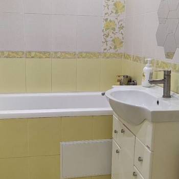 Продается 2-х комнатная квартира, 56 м²