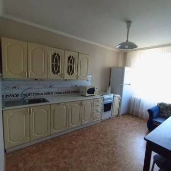 Сдается 1-комнатная квартира, 45 м²