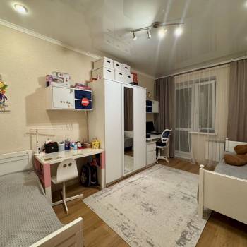 Продается 2-х комнатная квартира, 64 м²