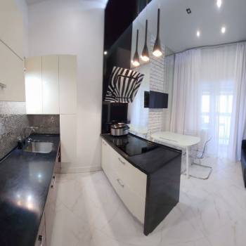 Продается 3-х комнатная квартира, 80 м²
