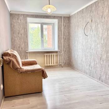 Продается Многокомнатная квартира, 72,4 м²