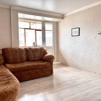 Продается Многокомнатная квартира, 72,4 м²