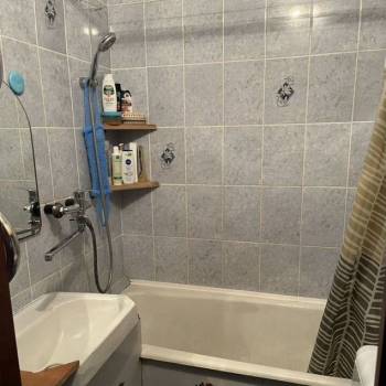 Продается 3-х комнатная квартира, 61 м²