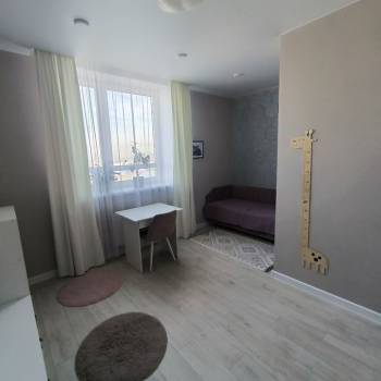 Продается Многокомнатная квартира, 101 м²