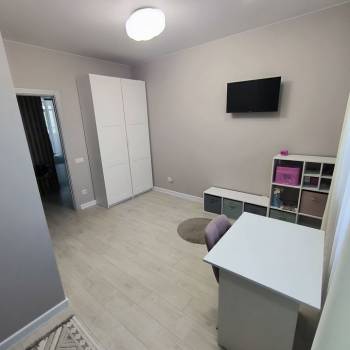 Продается Многокомнатная квартира, 101 м²