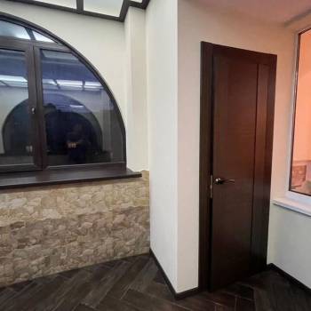 Продается 3-х комнатная квартира, 131 м²