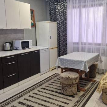 Сдается 1-комнатная квартира, 39 м²