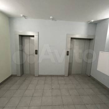 Сдается 1-комнатная квартира, 54 м²