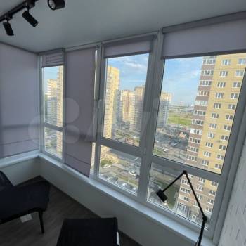 Сдается 1-комнатная квартира, 54 м²