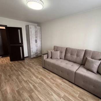Сдается 1-комнатная квартира, 35 м²