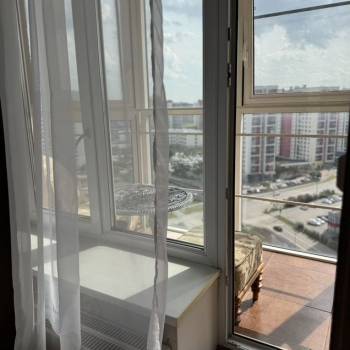 Сдается 1-комнатная квартира, 54 м²
