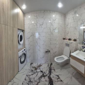 Сдается 2-х комнатная квартира, 65 м²