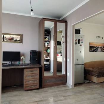 Продается 1-комнатная квартира, 37,8 м²
