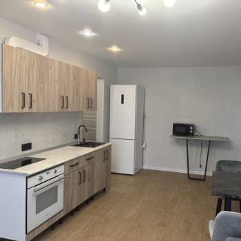 Сдается Многокомнатная квартира, 58,9 м²