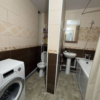 Сдается Многокомнатная квартира, 58,9 м²