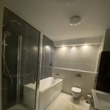 Сдается 2-х комнатная квартира, 75,7 м²