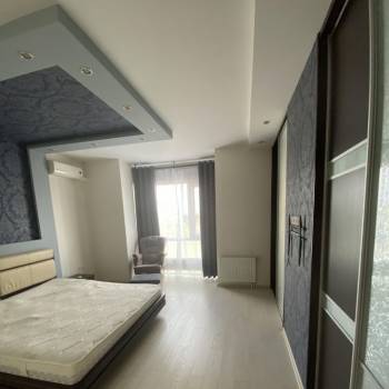 Сдается 2-х комнатная квартира, 75,7 м²