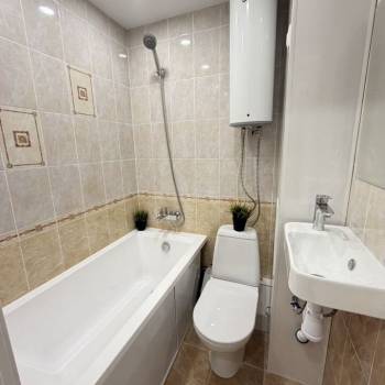 Продается 1-комнатная квартира, 12,7 м²