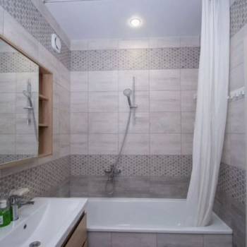 Продается 1-комнатная квартира, 44 м²