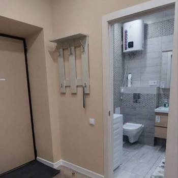 Продается 1-комнатная квартира, 44 м²