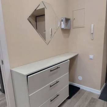 Продается 1-комнатная квартира, 44 м²