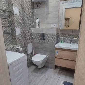 Продается 1-комнатная квартира, 44 м²